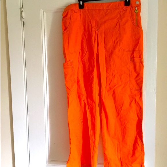 Koi persimmon Zara Uniform ๐ - Picture 1 of 4